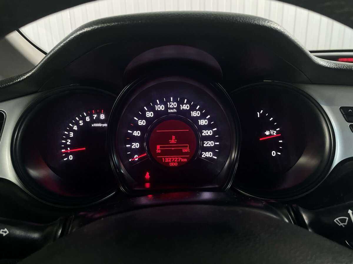 Купить Kia Ceed с пробегом. Фото: #13