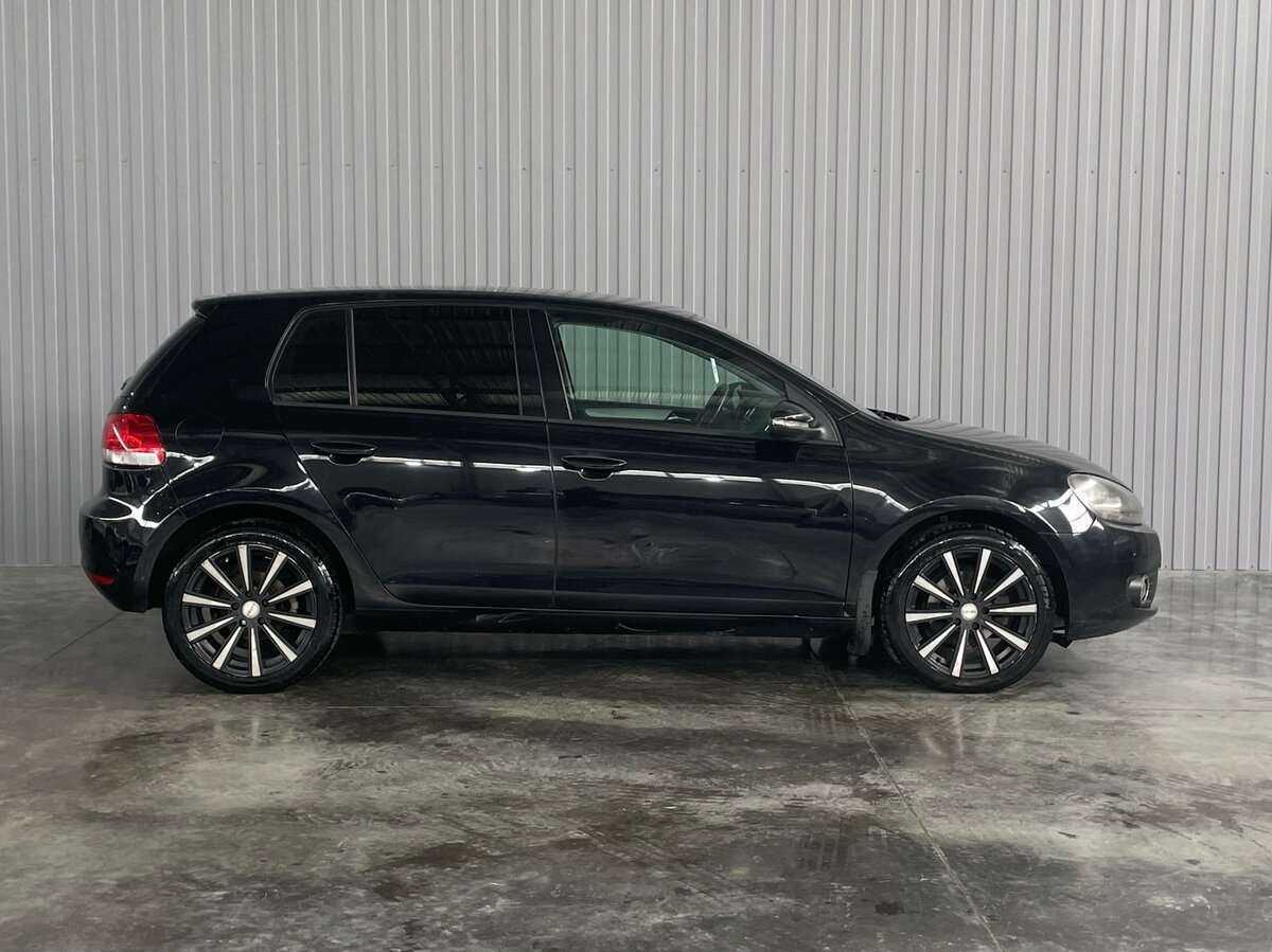 Купить Volkswagen Golf с пробегом. Фото: #3