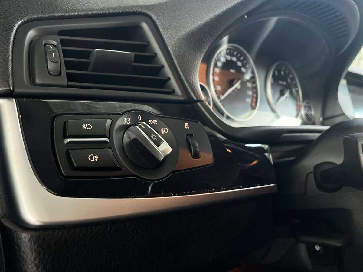 Купить BMW 5 серии с пробегом. Фото: #13