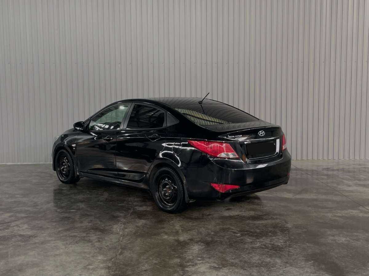 Купить Hyundai Solaris с пробегом. Фото: #6