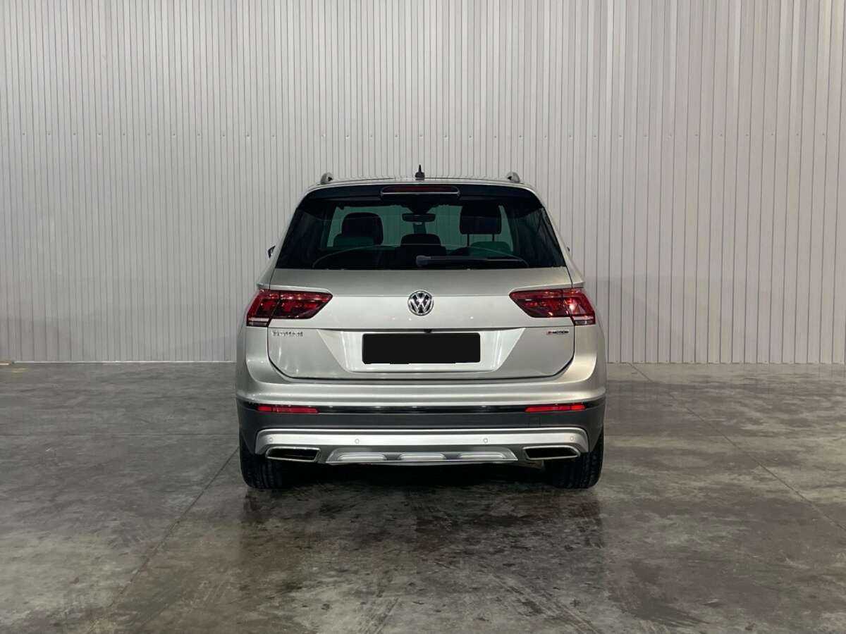 Купить Volkswagen Tiguan с пробегом. Фото: #5