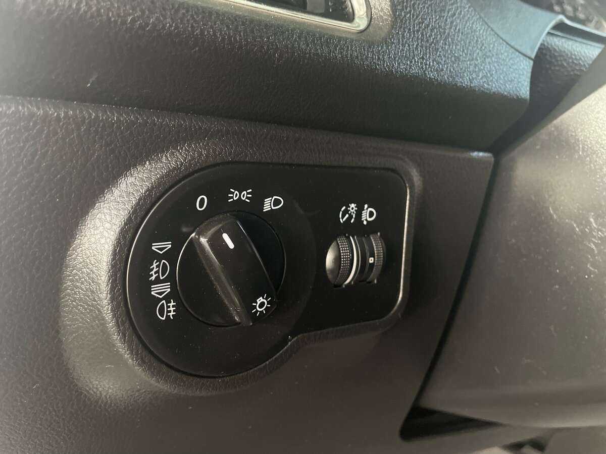 Купить УАЗ Patriot с пробегом. Фото: #12