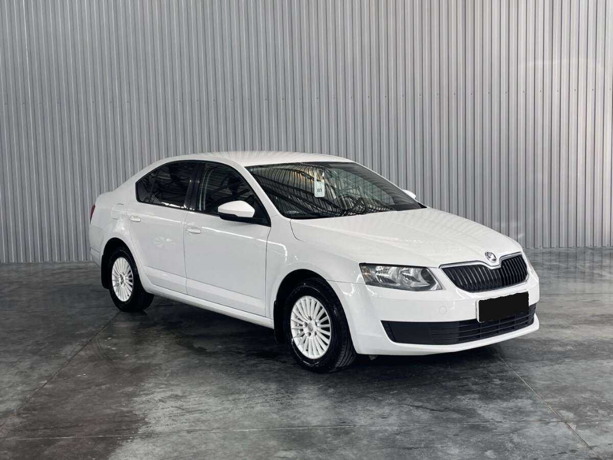 Купить Skoda Octavia с пробегом. Фото: #2