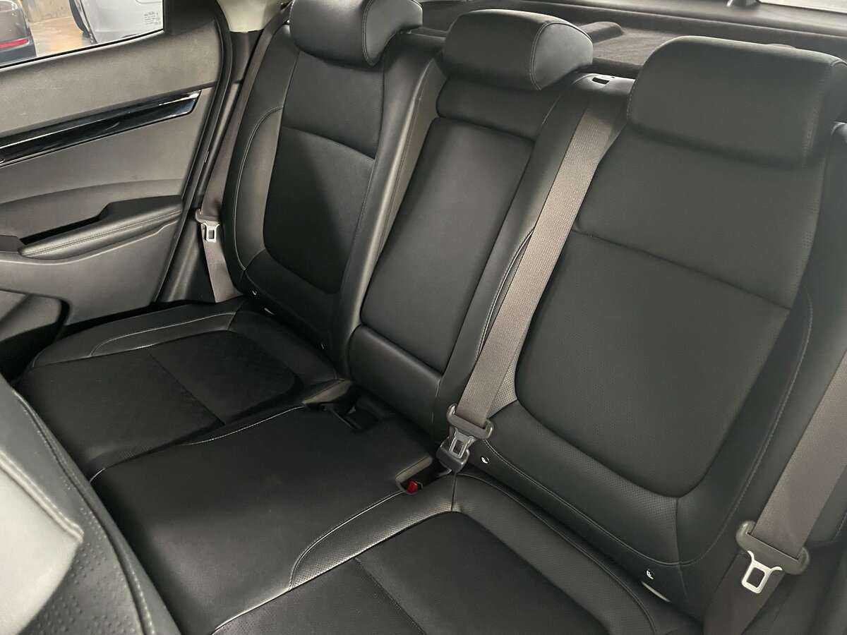 Купить Kia Seltos с пробегом. Фото: #16