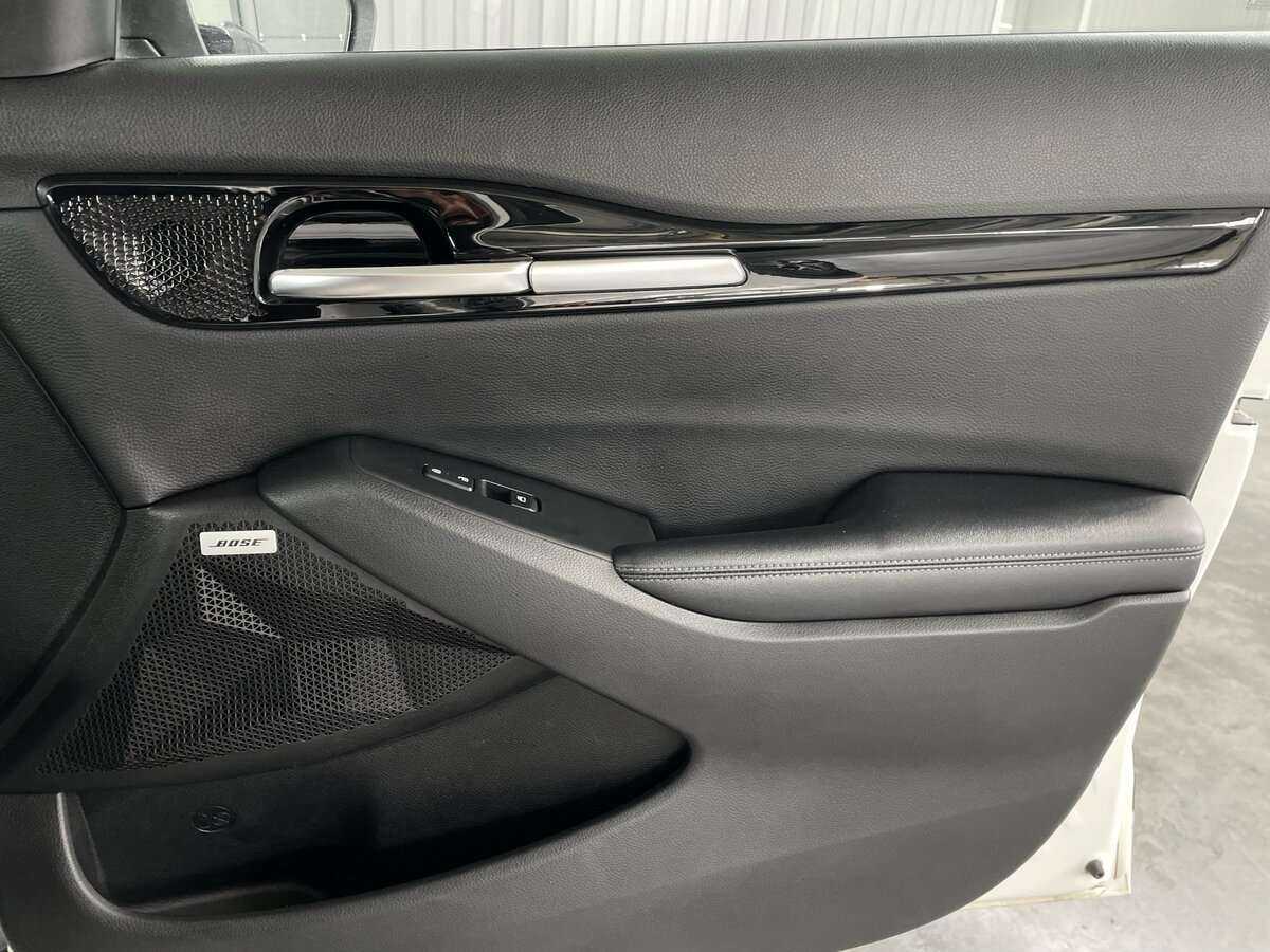 Купить Kia Seltos с пробегом. Фото: #22