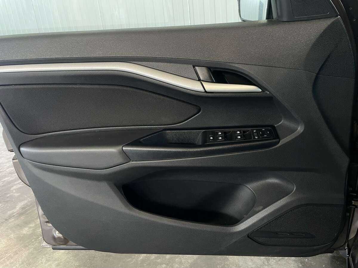 Купить Lada (ВАЗ) Vesta с пробегом. Фото: #18