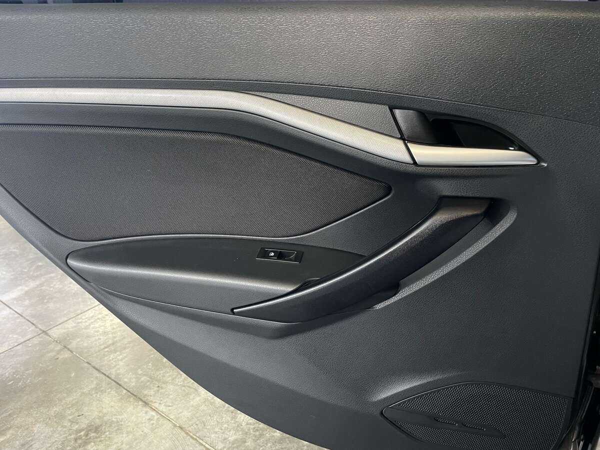 Купить Lada (ВАЗ) Vesta с пробегом. Фото: #19