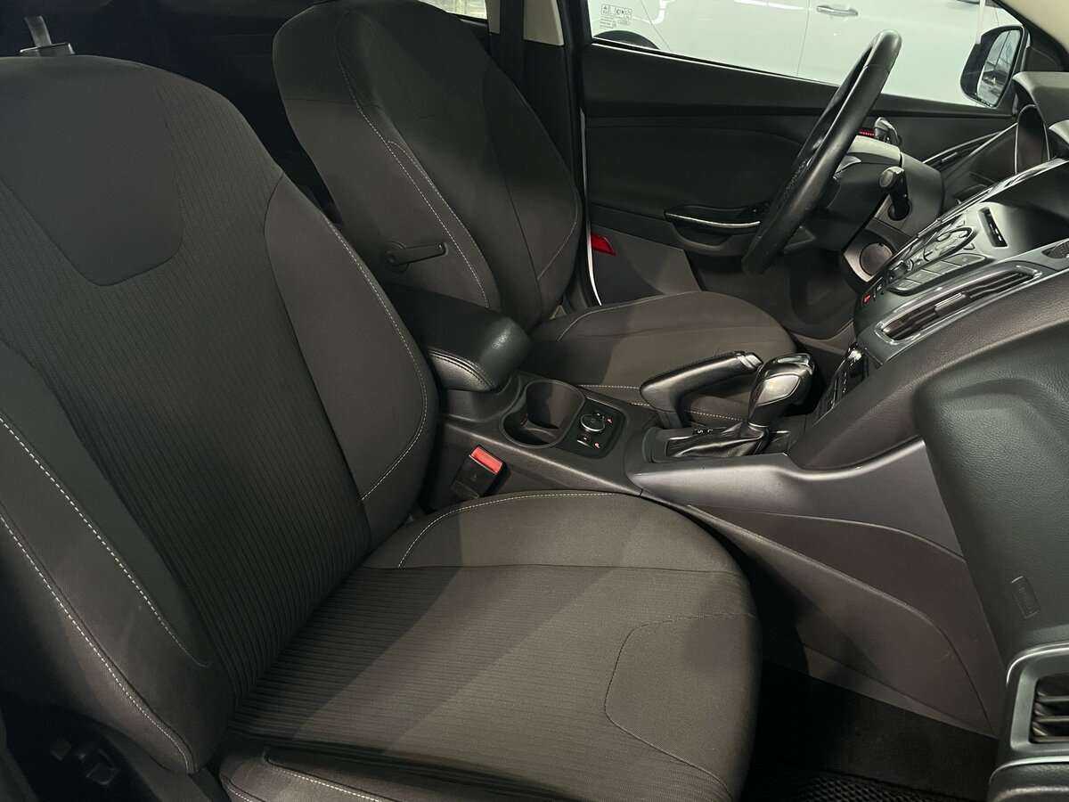 Купить Ford Focus с пробегом. Фото: #13