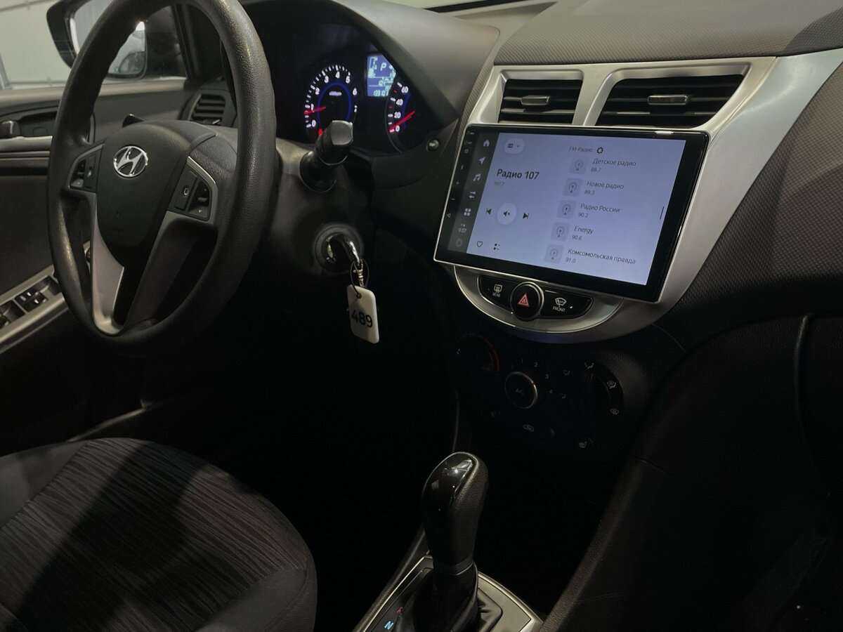 Купить Hyundai Solaris с пробегом. Фото: #15