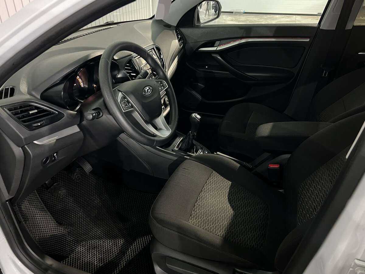 Купить Lada (ВАЗ) Vesta с пробегом. Фото: #9