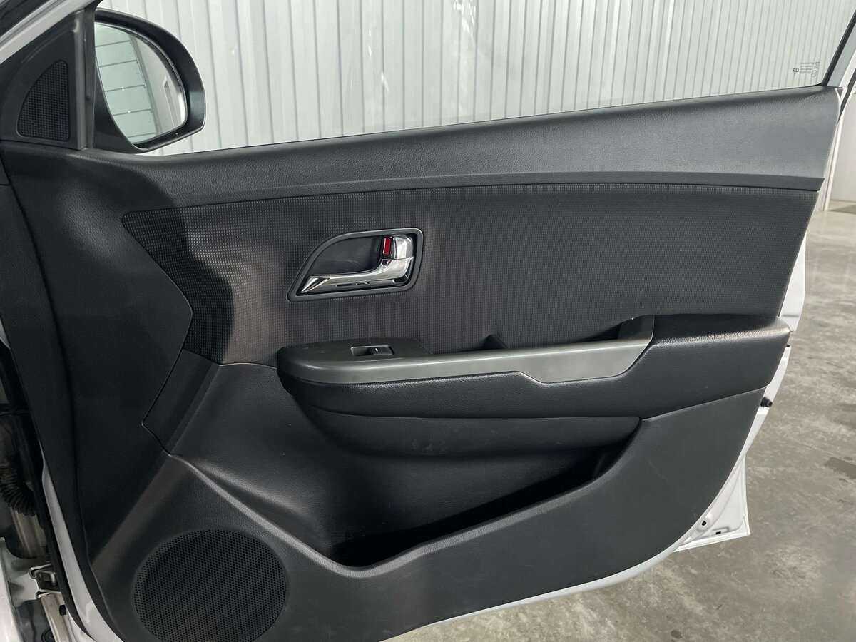 Купить Kia Rio с пробегом. Фото: #19