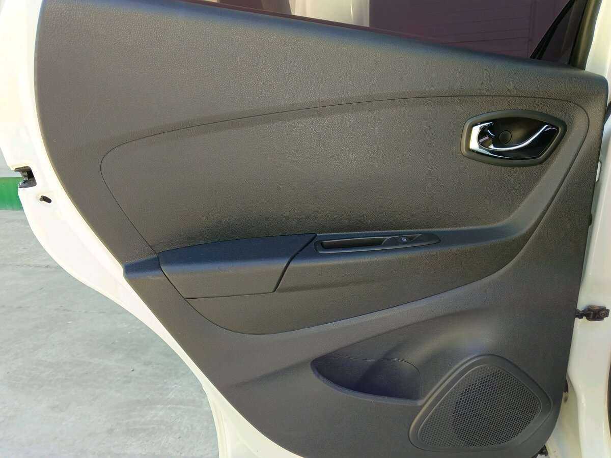 Купить Renault Kaptur с пробегом. Фото: #15