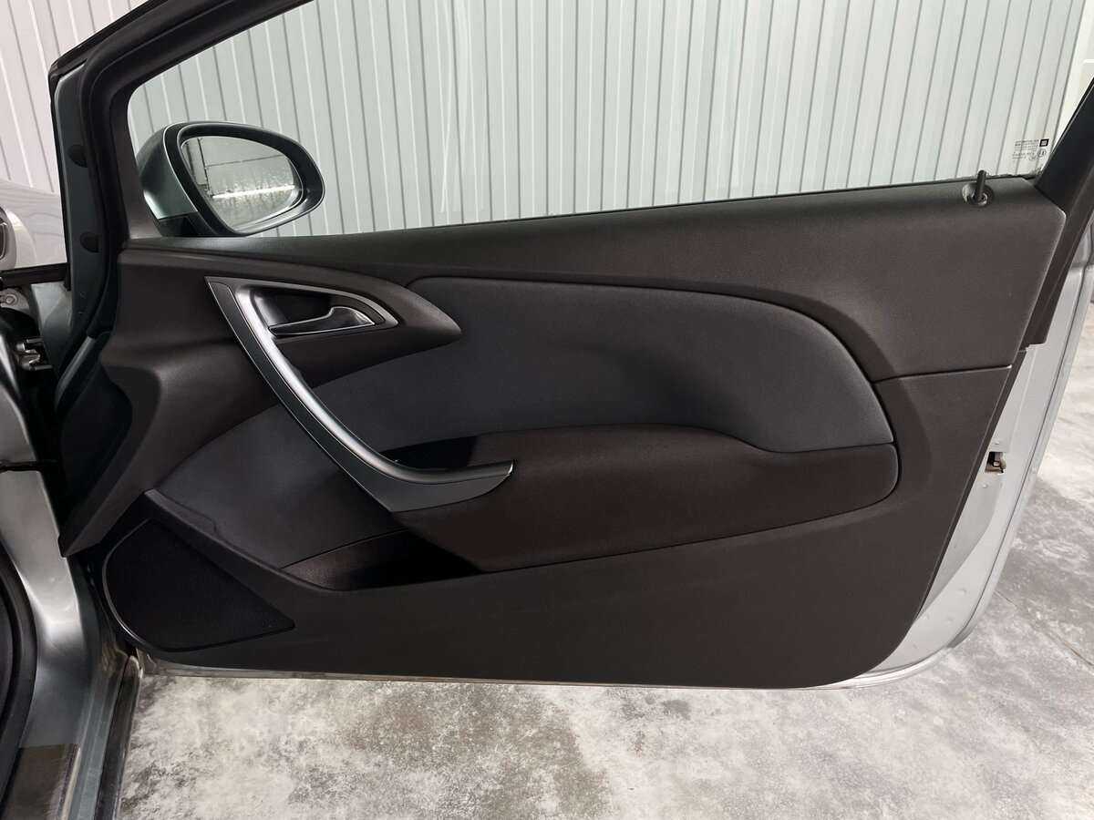 Купить Opel Astra с пробегом. Фото: #19