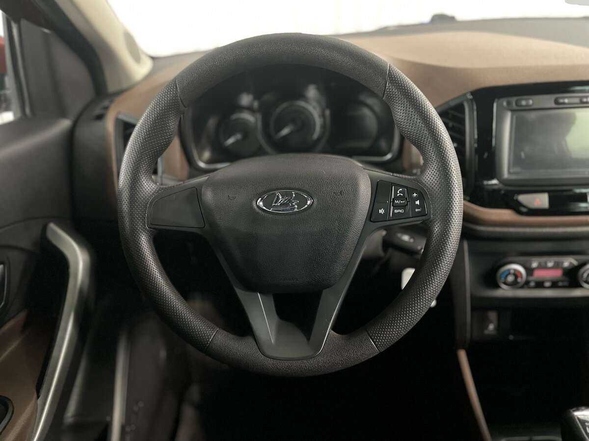 Купить Lada (ВАЗ) XRAY с пробегом. Фото: #9