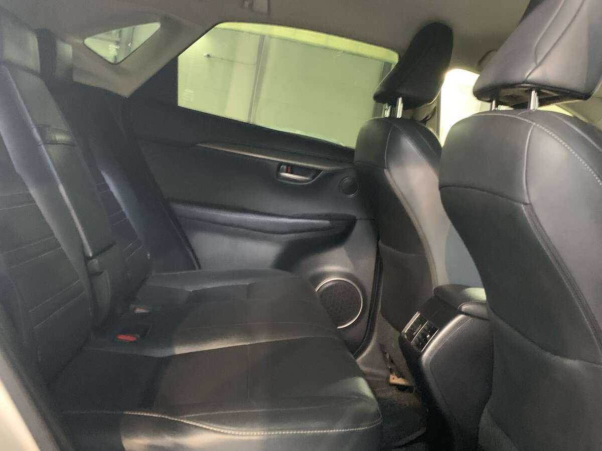 Купить Lexus NX с пробегом. Фото: #12