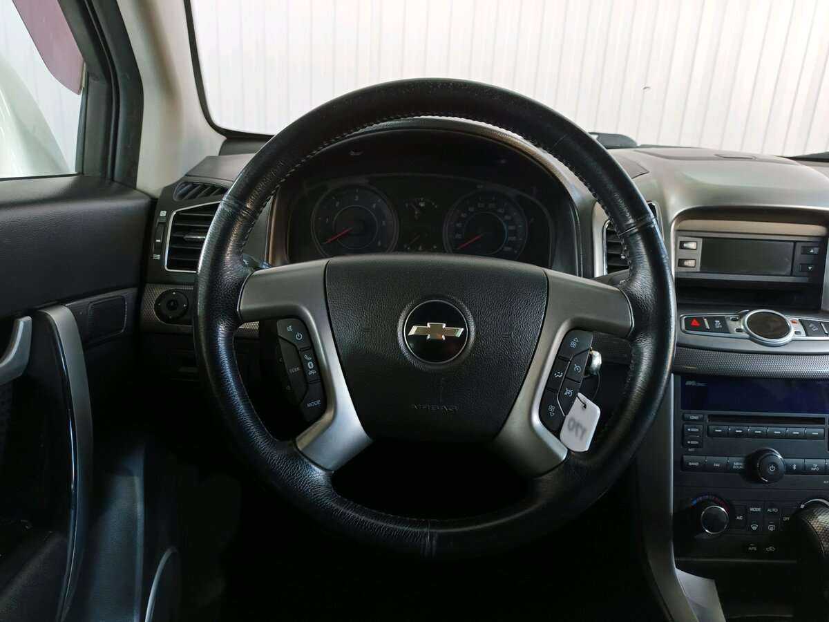 Купить Chevrolet Captiva с пробегом. Фото: #9