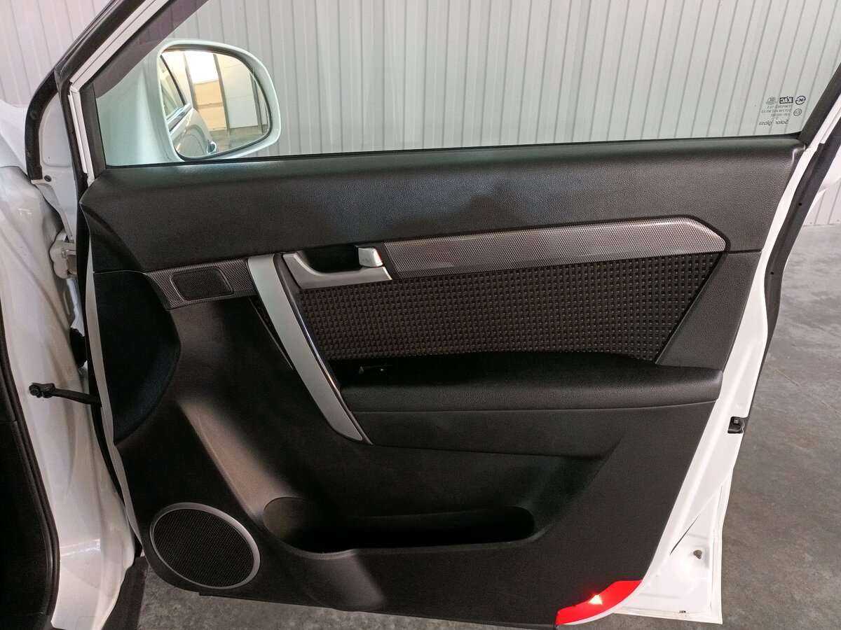 Купить Chevrolet Captiva с пробегом. Фото: #19