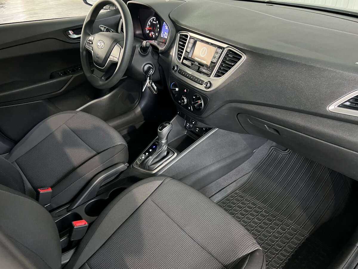 Купить Hyundai Solaris с пробегом. Фото: #13