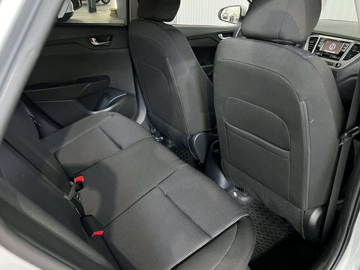 Купить Hyundai Solaris с пробегом. Фото: #17