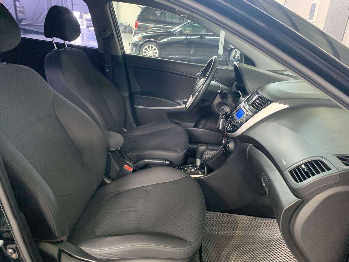 Купить Hyundai Solaris с пробегом. Фото: #12