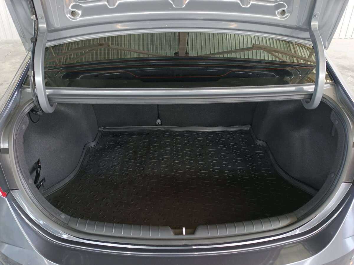 Купить Hyundai Solaris с пробегом. Фото: #20