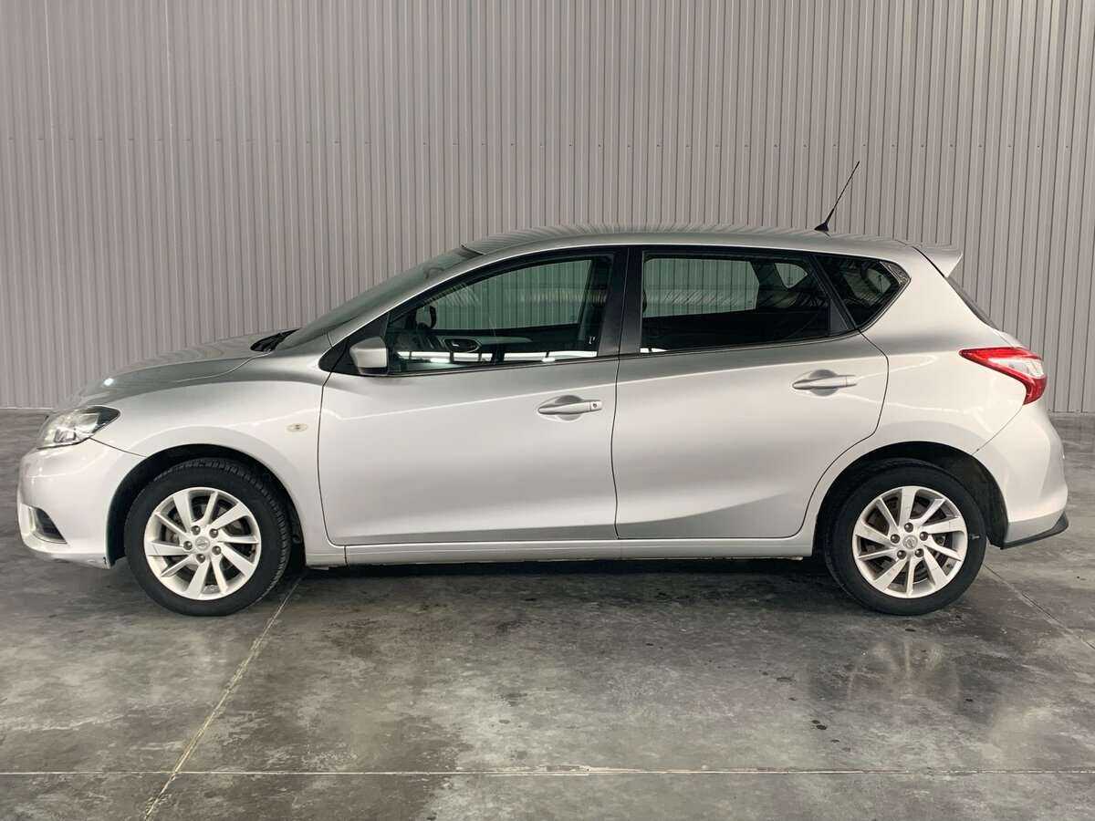 Купить Nissan Tiida с пробегом. Фото: #7