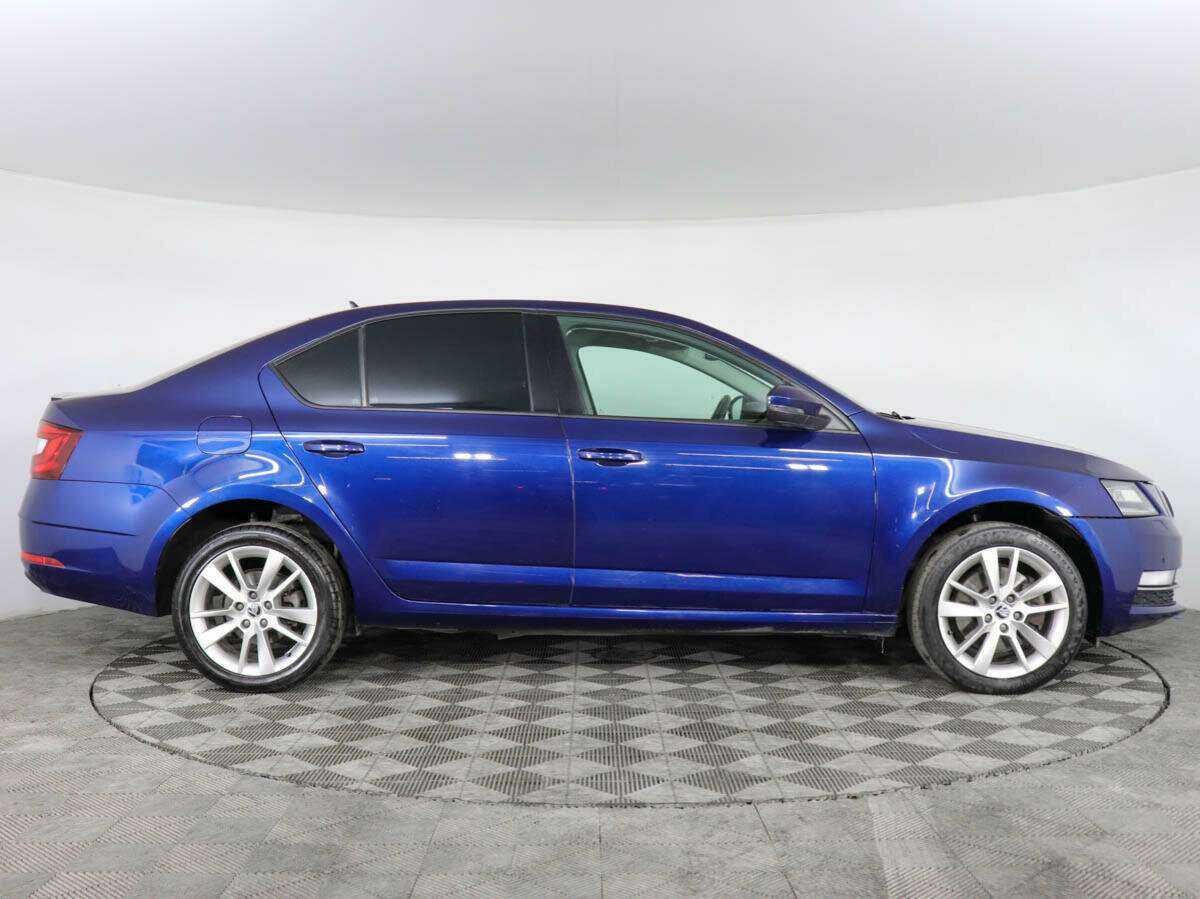 Купить Skoda Octavia с пробегом. Фото: #3