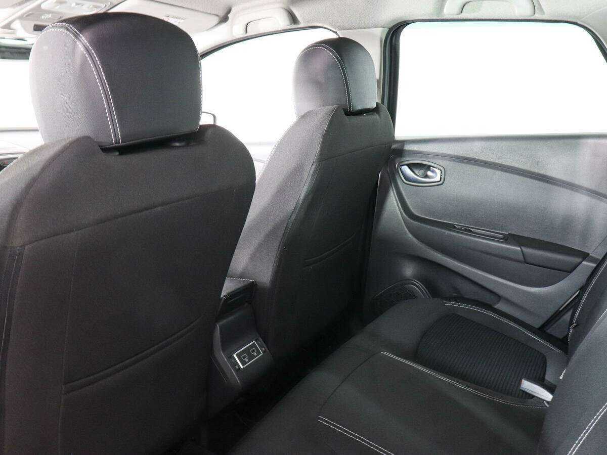 Купить Renault Kaptur с пробегом. Фото: #11