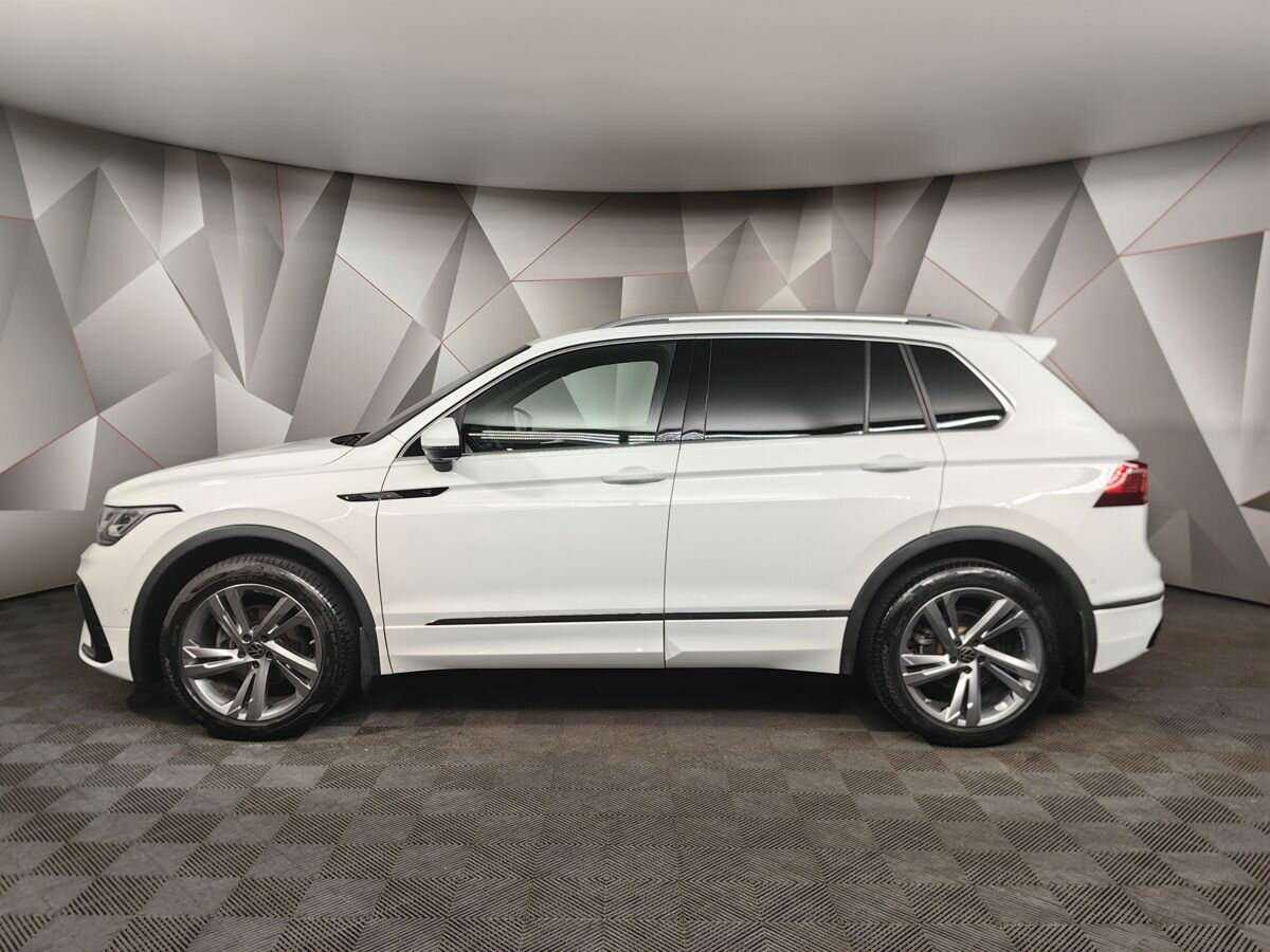 Купить Volkswagen Tiguan с пробегом. Фото: #4