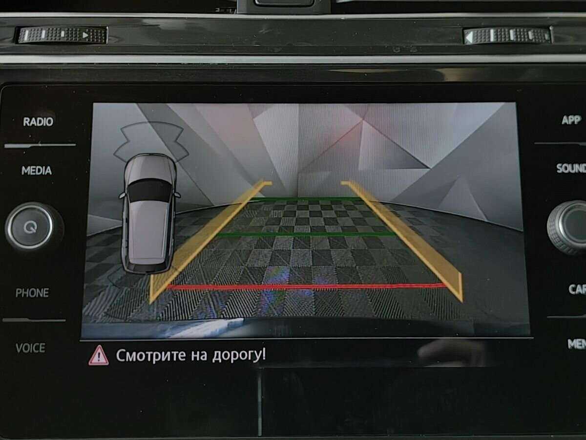 Купить Volkswagen Tiguan с пробегом. Фото: #15