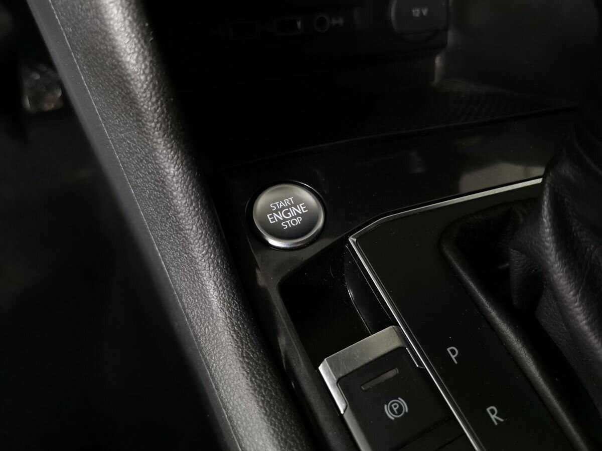 Купить Volkswagen Tiguan с пробегом. Фото: #16