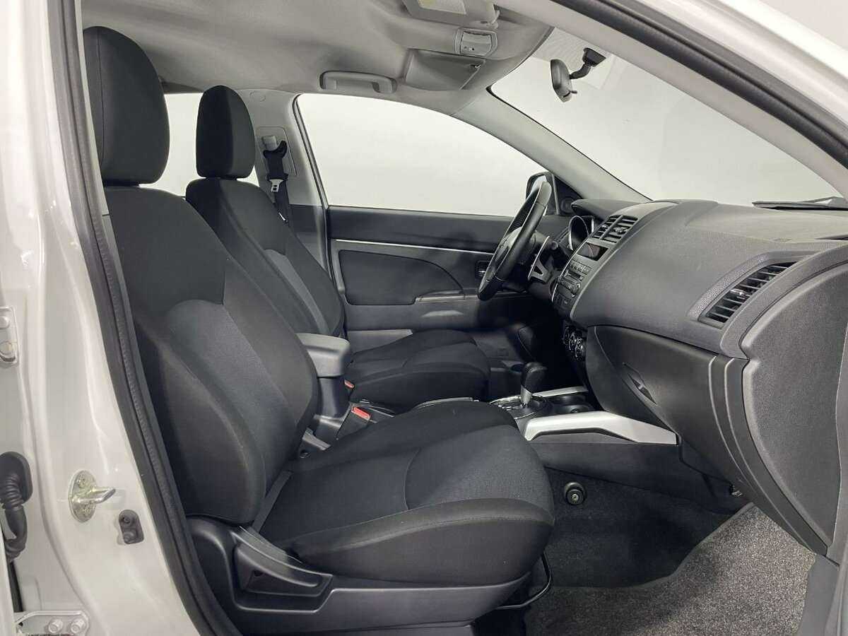 Продажа Б/У Митсубиши АС-Икс. Фото: #13