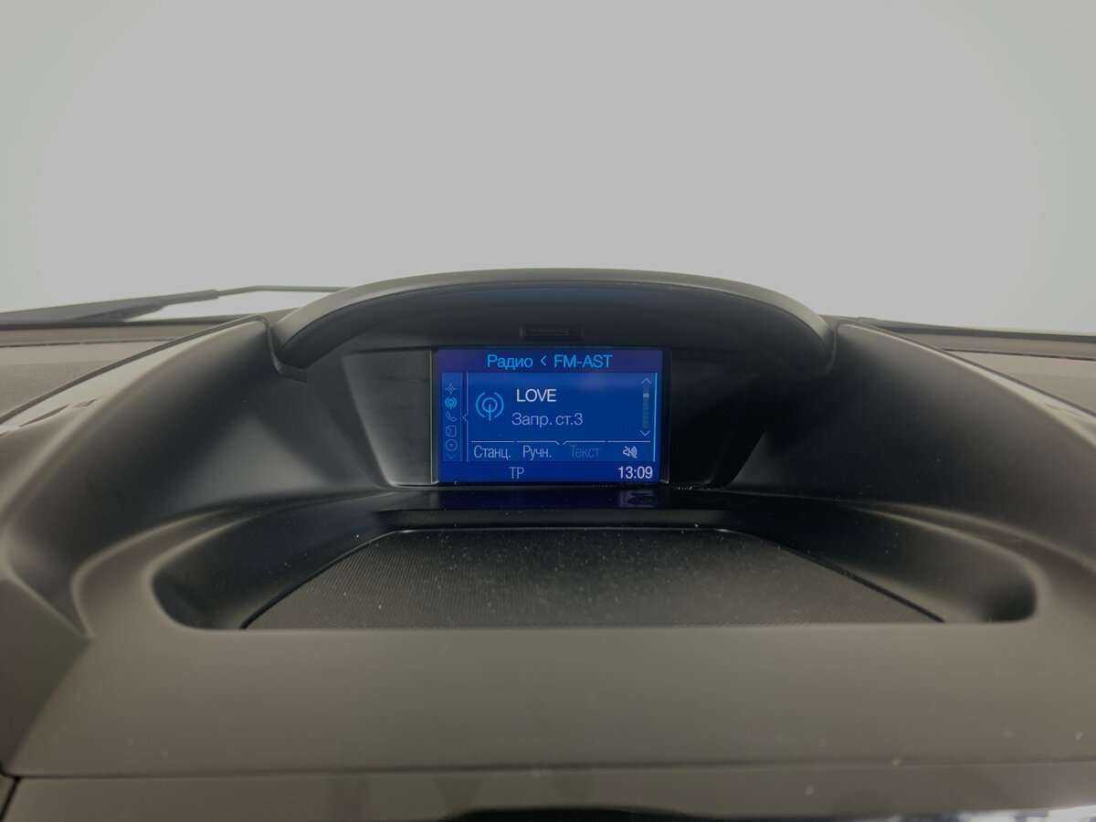 Купить Ford Kuga с пробегом. Фото: #12