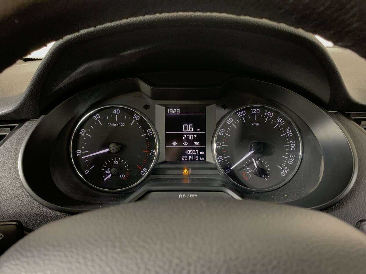 Купить Skoda Octavia с пробегом. Фото: #11