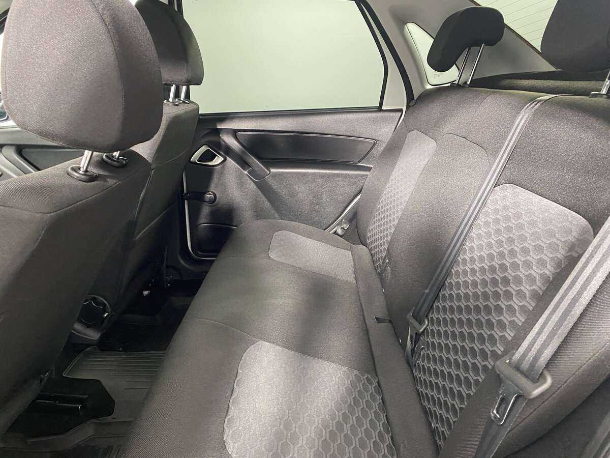 Купить Lada (ВАЗ) Granta с пробегом. Фото: #10