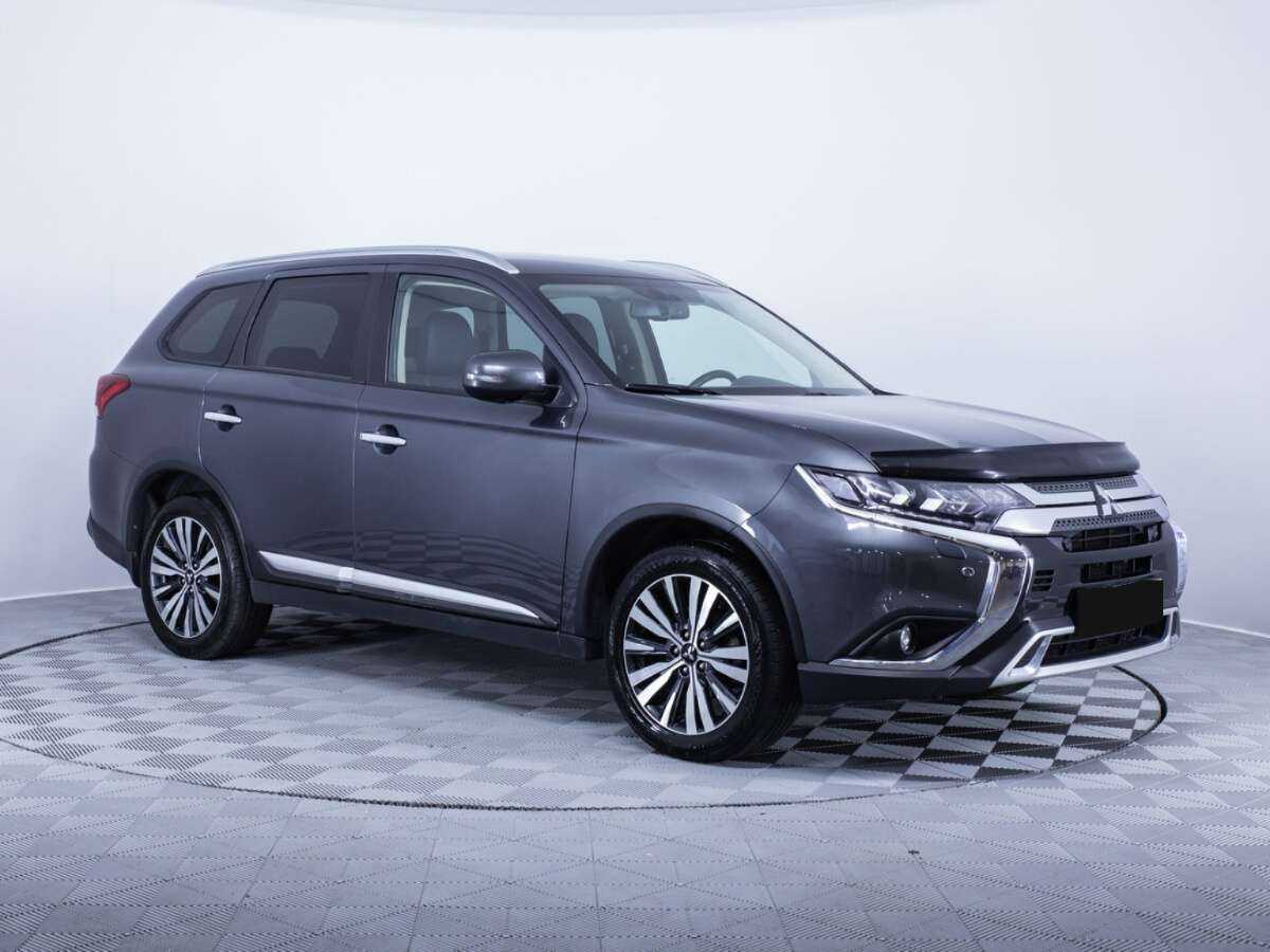 Купить Mitsubishi Outlander с пробегом. Фото: #2