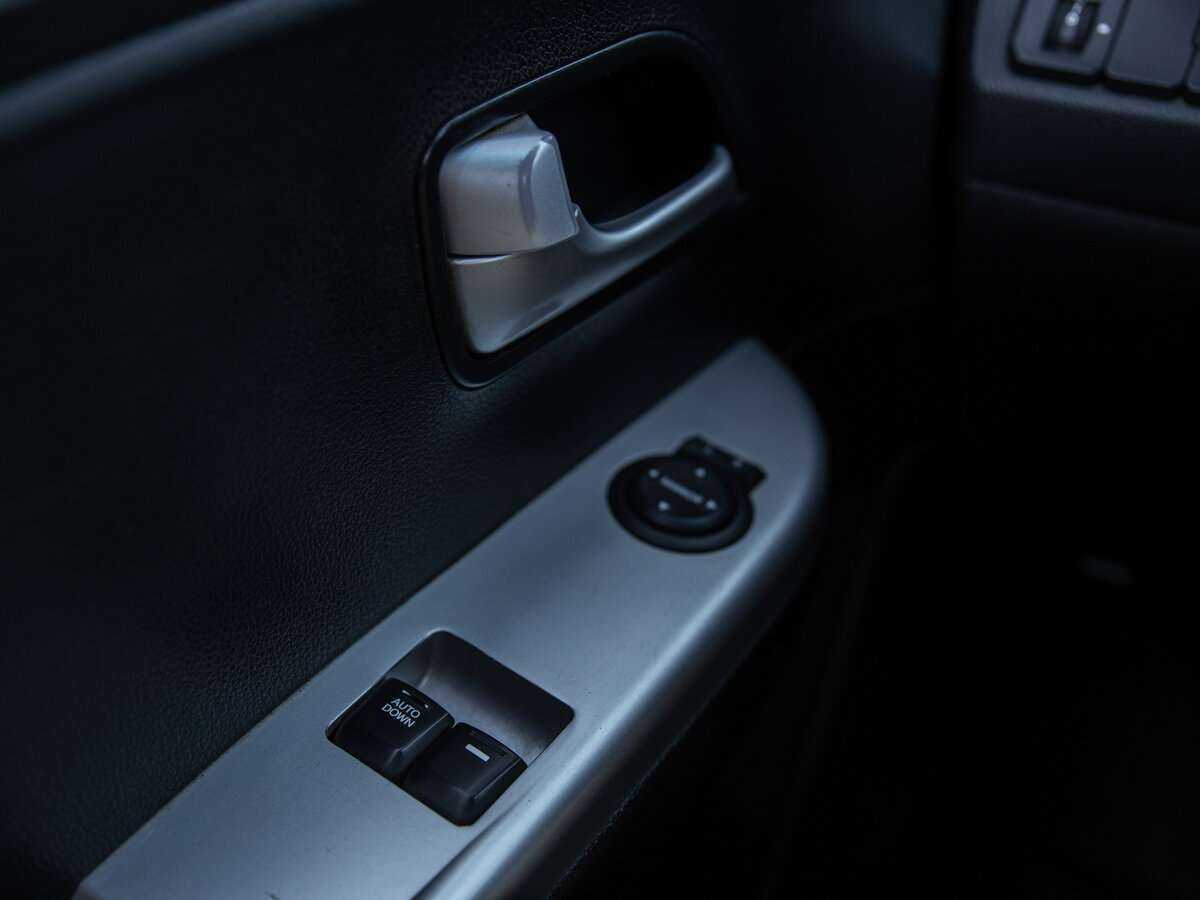 Купить Kia Rio с пробегом. Фото: #11