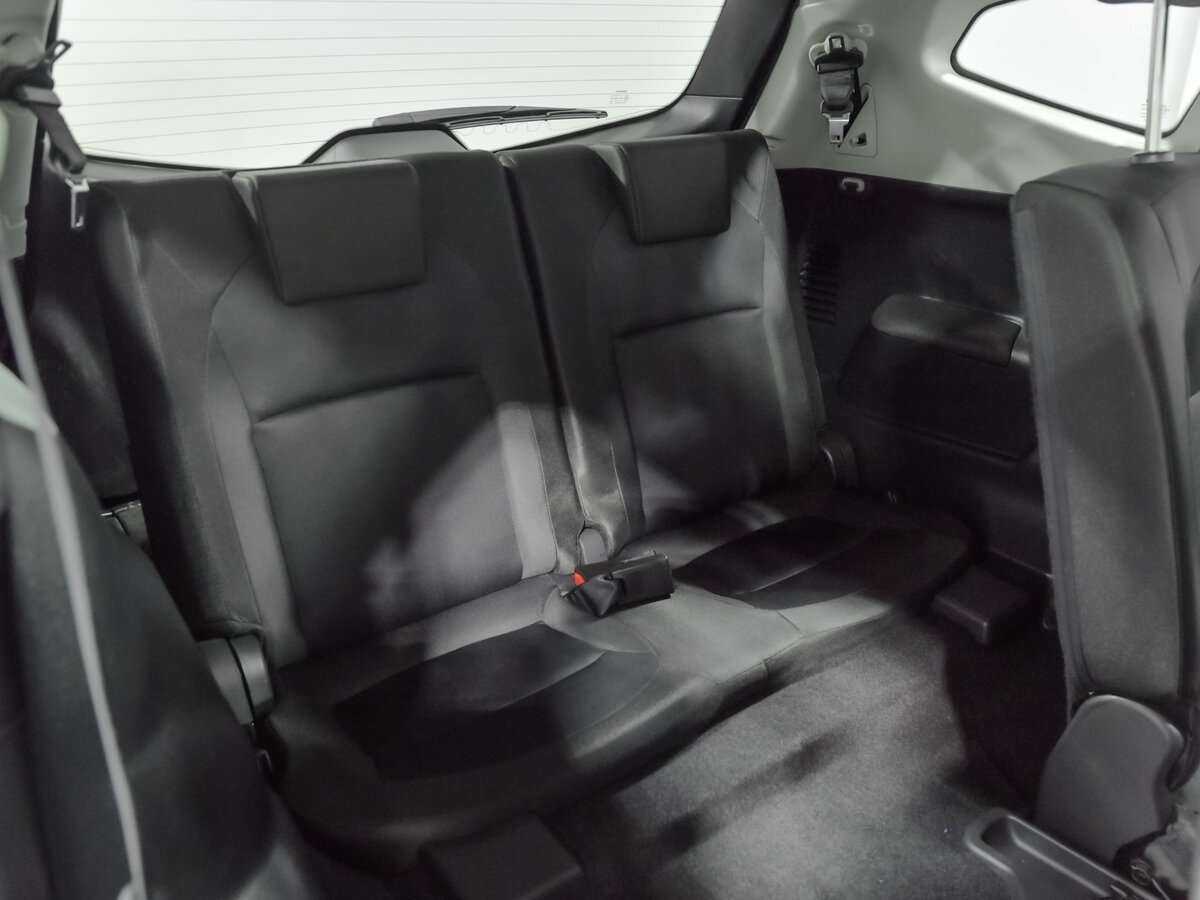 Купить Nissan Qashqai+2 с пробегом. Фото: #14