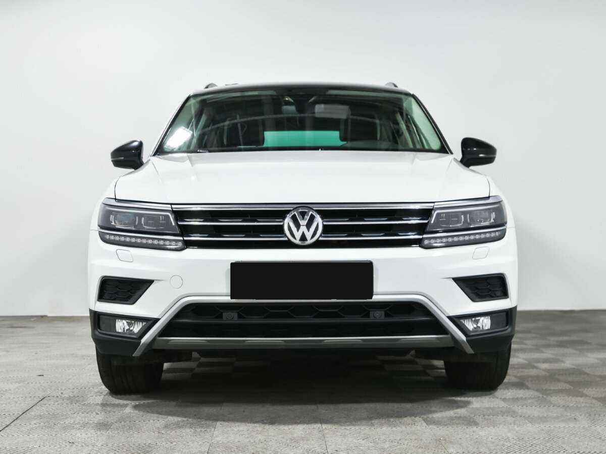 Купить Volkswagen Tiguan с пробегом. Фото: #1