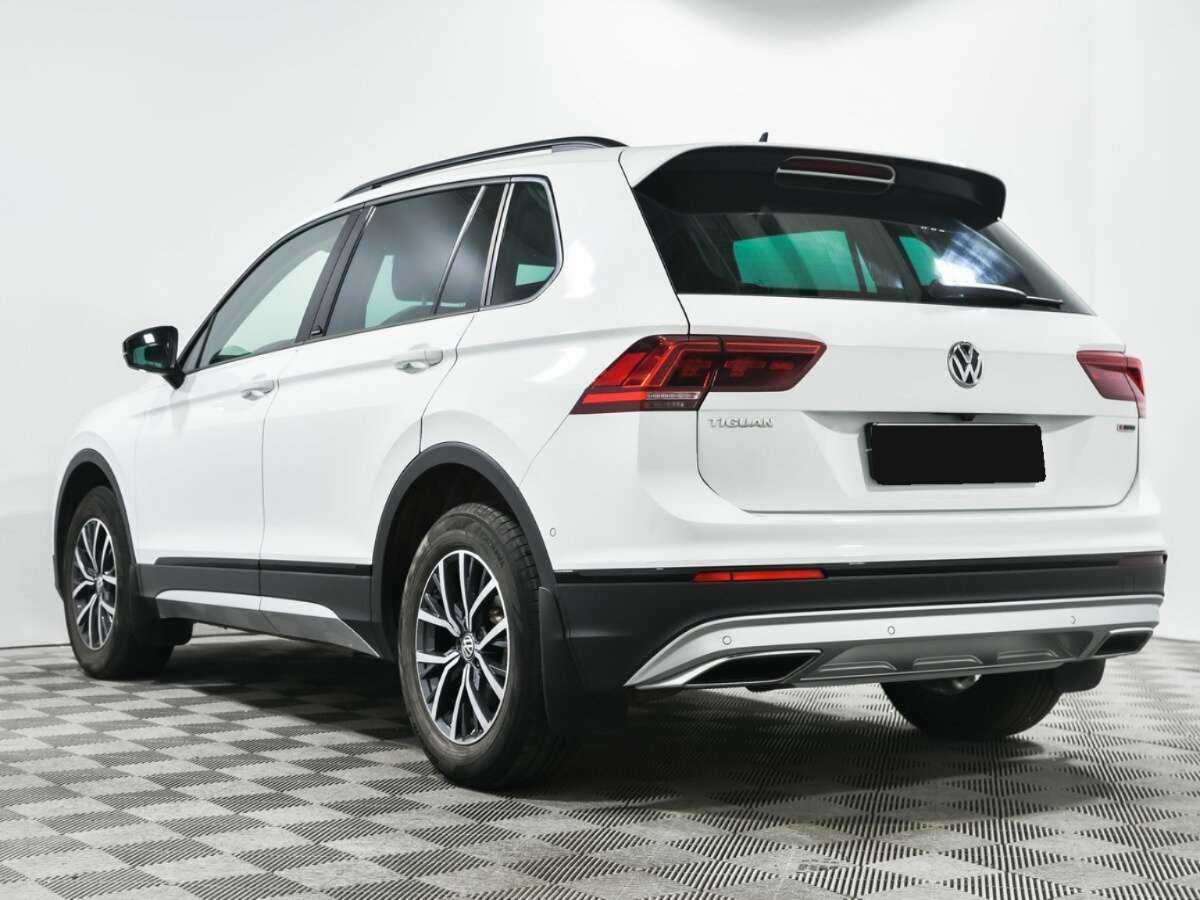 Купить Volkswagen Tiguan с пробегом. Фото: #4