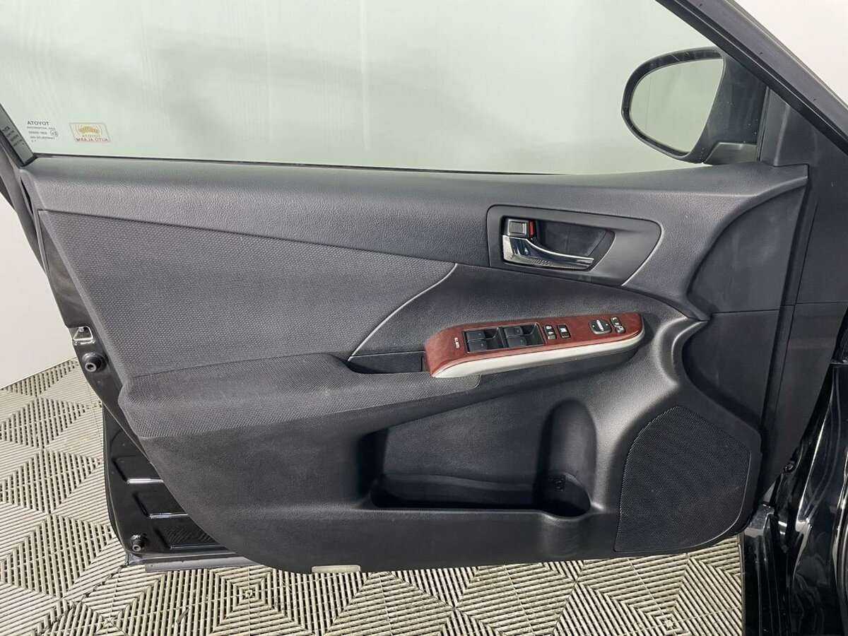 Продажа Б/У Тойота Камри. Фото: #7