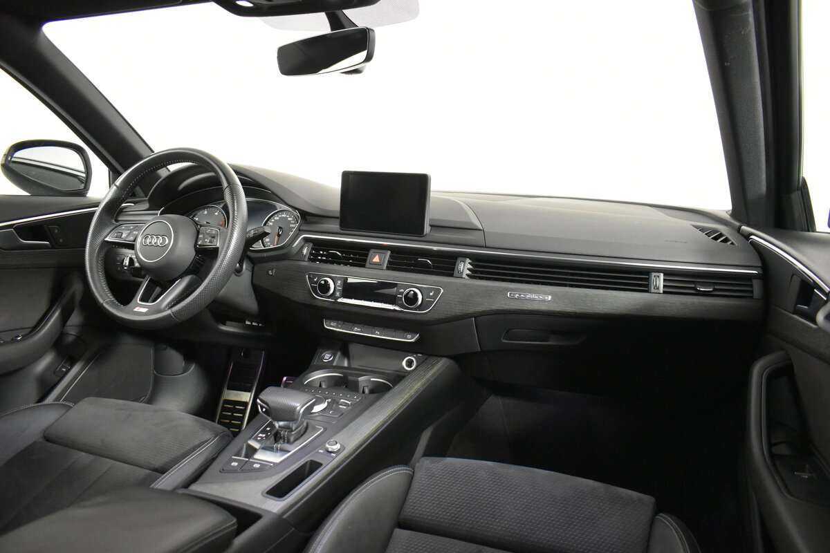 Купить Audi A4 с пробегом. Фото: #13