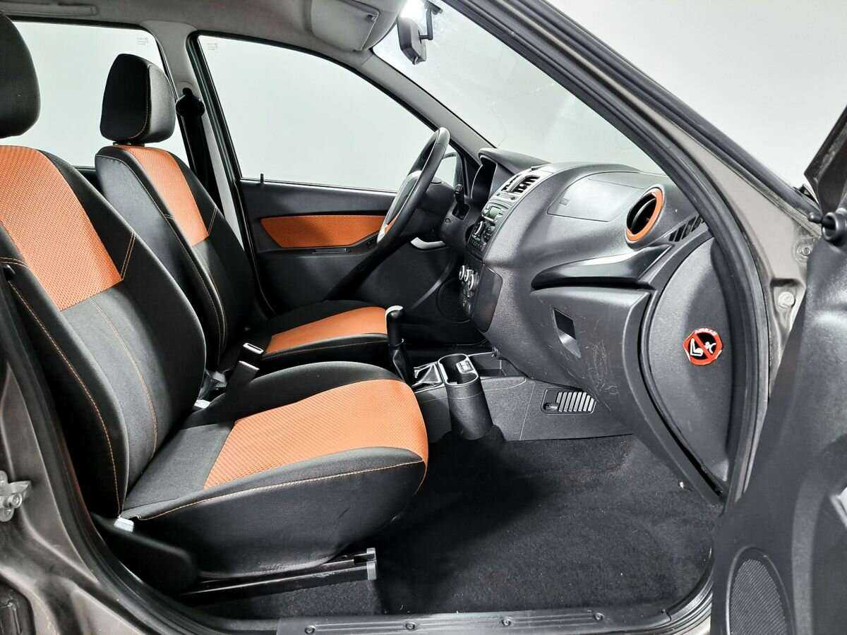 Купить Lada (ВАЗ) Kalina с пробегом. Фото: #7