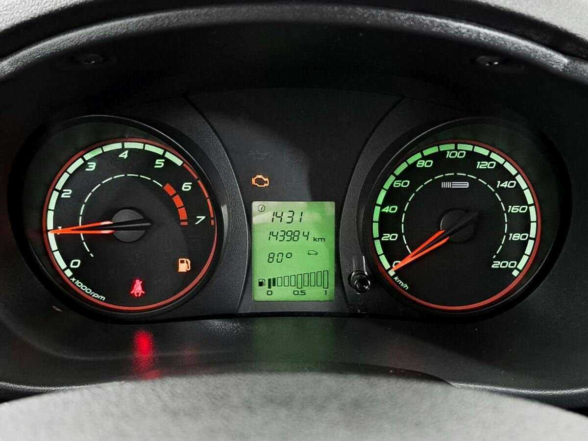 Купить Lada (ВАЗ) Kalina с пробегом. Фото: #9