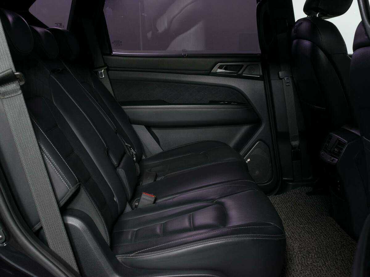 Купить SsangYong Rexton с пробегом. Фото: #7