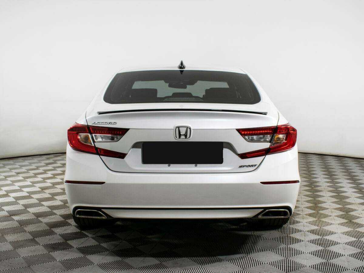 Купить Honda Accord с пробегом. Фото: #4