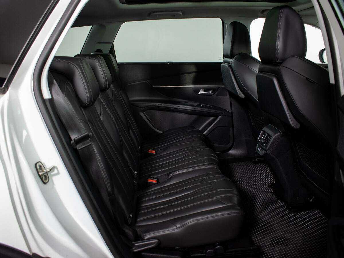 Продажа Б/У Пежо 5008. Фото: #7