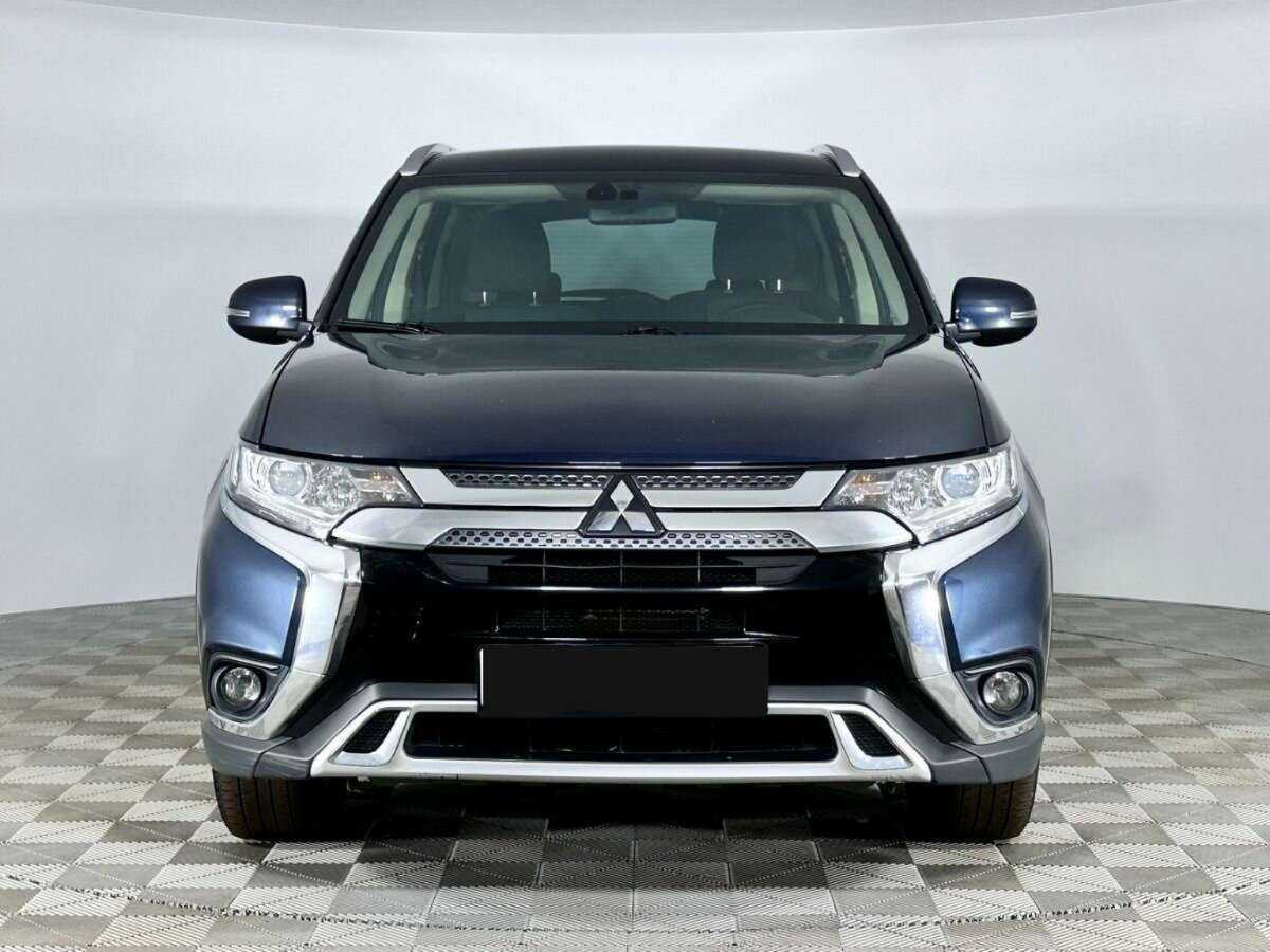 Купить Mitsubishi Outlander с пробегом. Фото: #2