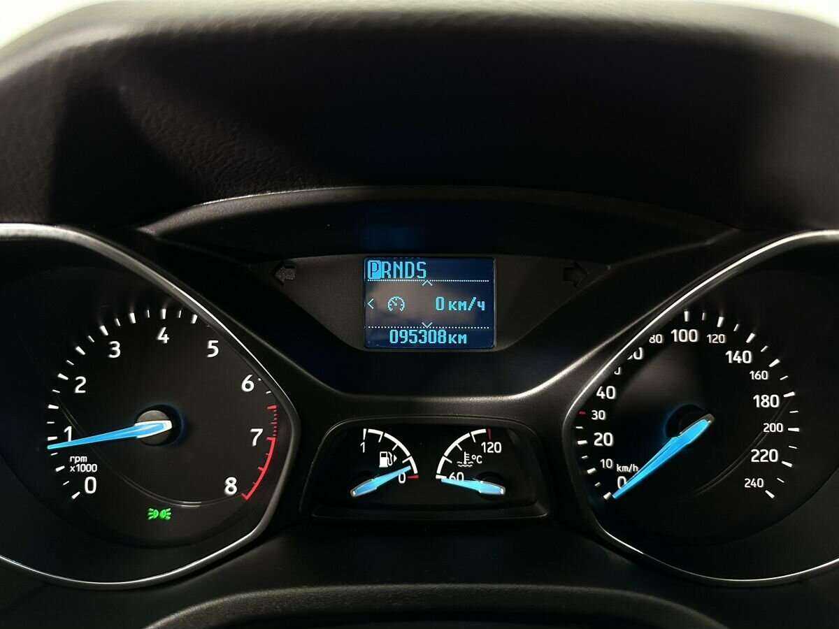 Купить Ford Focus с пробегом. Фото: #11