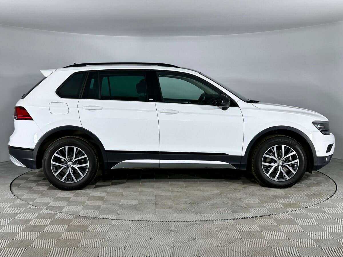 Купить Volkswagen Tiguan с пробегом. Фото: #4
